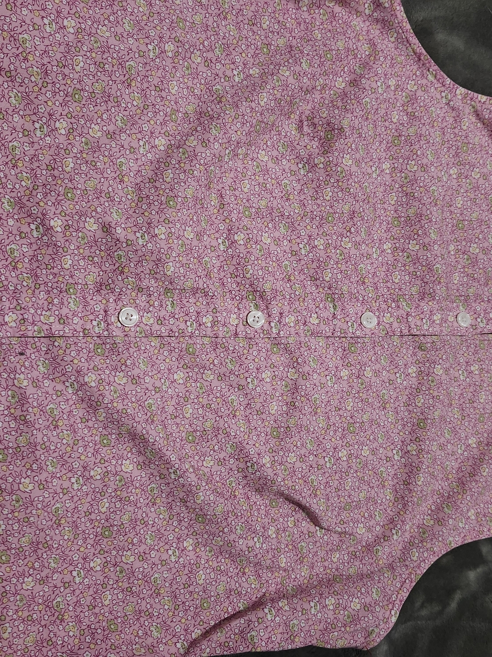 L.L. Bean Sleeveless Button-Front Pink Floral Shirt - Picture 6 of 7